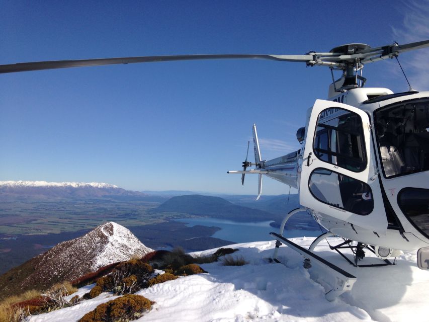 Te Anau: Milford, Dusky, and Doubtful Helicopter Flight - Meeting Point