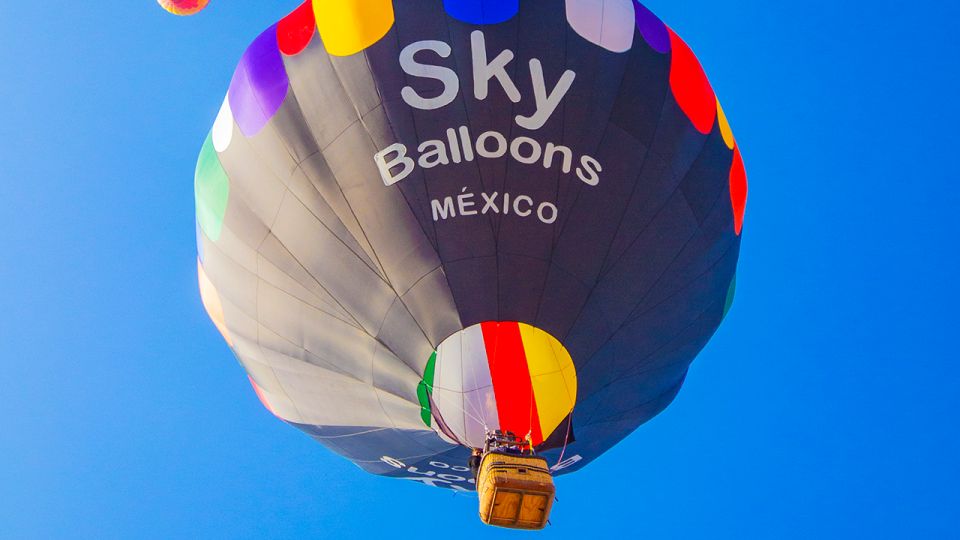 Teotihuacan: Hot Air Balloon Flight - Check-in at Globopuerto