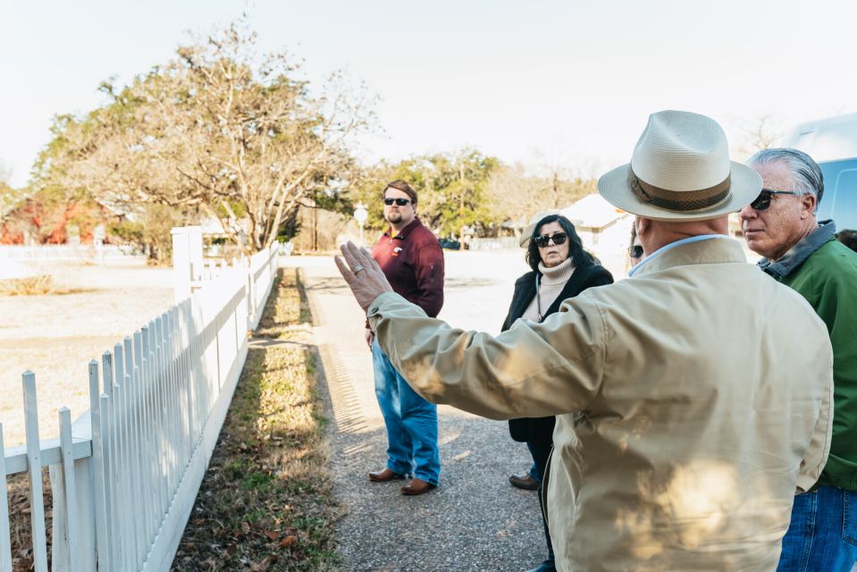 Texas Hill Country and LBJ Ranch Tour With Hotel Pickup - Texas Wine Tasting Experience