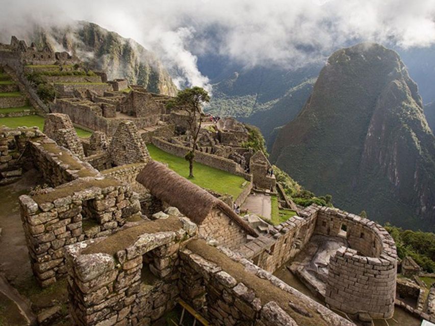 Tour Machu Picchu + Sacred Valley | Textile Experience | - Transportation and Transfers