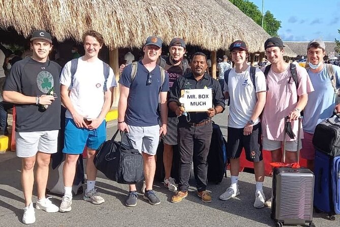 Transfer From Punta Cana Airport to Punta Cana & Bavaro - Pricing and Group Options