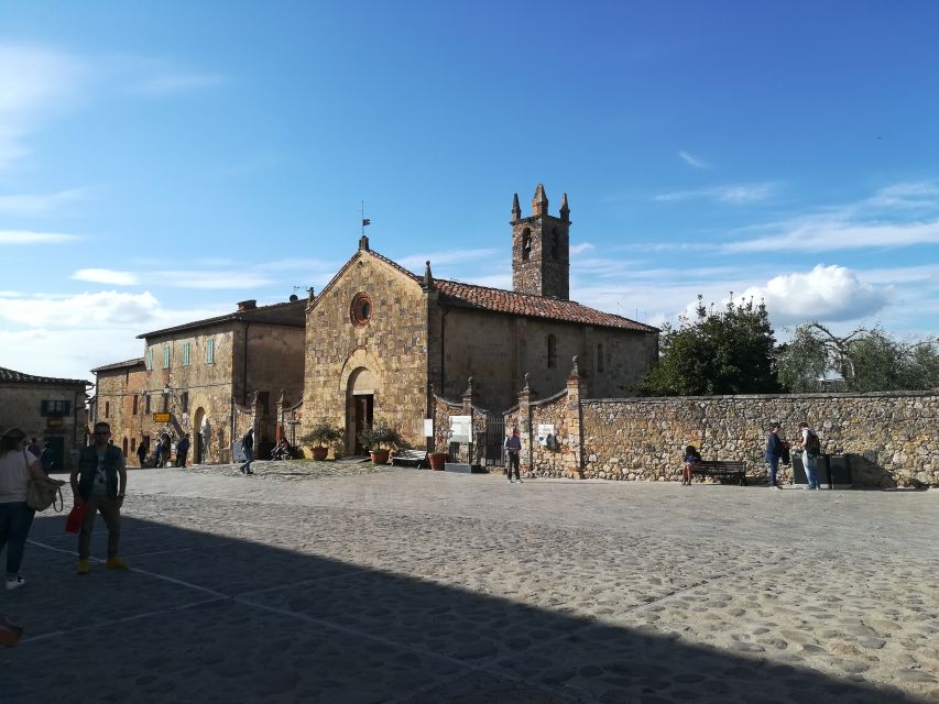 Tuscany: Full-Day Luxury Minivan Tour With Siena and Pisa - Scenic Drive Through Monteriggioni