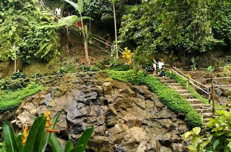 Ubud Eco-Adventure: Farm, Rice Terraces, River & Dance Show! - Enchanting Dance Show