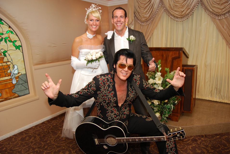 Vegas: Elvis-Themed Graceland Chapel Wedding or Vow Renewal - Couples Floral Accessories