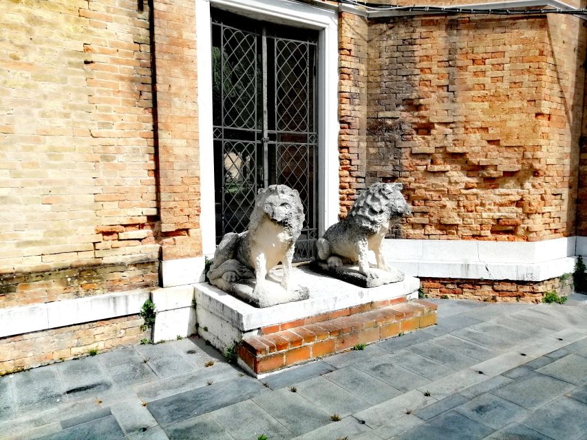 Venice: San Michele Cemetery Island Vaporetto & Walking Tour - Notable Figures Buried on the Island