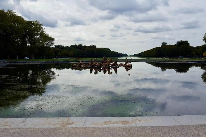 Versailles Royal Palace & Gardens Private Tour by Golf Cart - Skip the Line Access