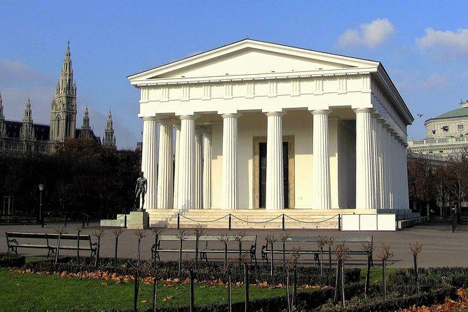 Vienna at First Glance a Private Walking Tour for First Timers - Physical Fitness Level