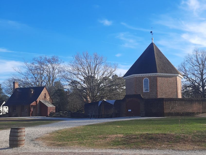 Williamsburg: The Patriots Historical Walking Tour - Historic Homes and Courthouse