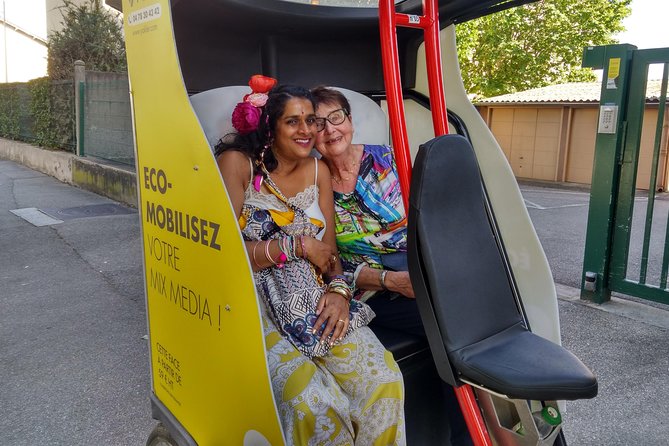 1 or 2-Hour Pedicab Tour of Lyon - Avoid Traffic and Obstruction
