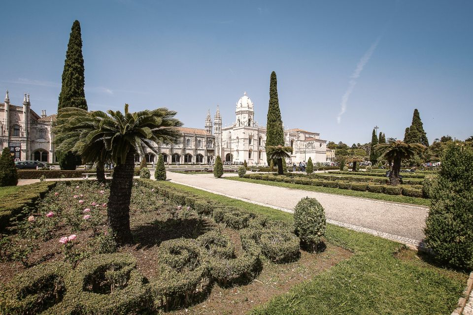 2 Hour Tuk Tuk Tour Private - Lisbon City Center to Belém - Experience Jerónimos Monastery