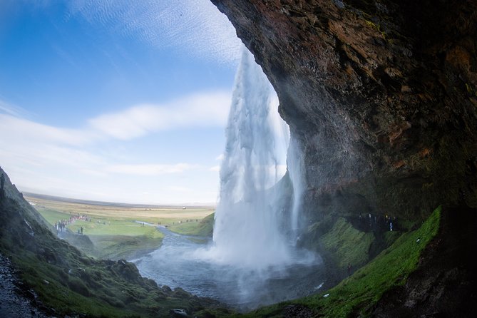 3 Day Summer South Coast, Golden Circle and Jökulsarlon Glacier Lagoon - Pickup and Start