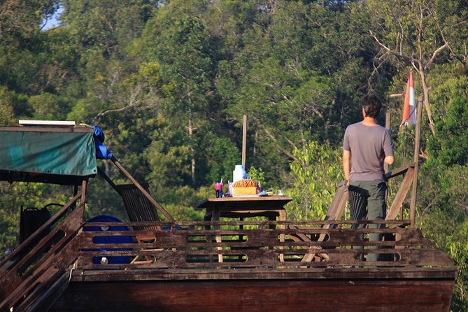 4-Day Private Orangutan and Bornean Primates Tour From Pangkalanbuun - Booking and Cancellation