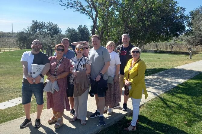 Albufeira Tour: Winery Wine and Tapas Boards - Important Traveler Considerations