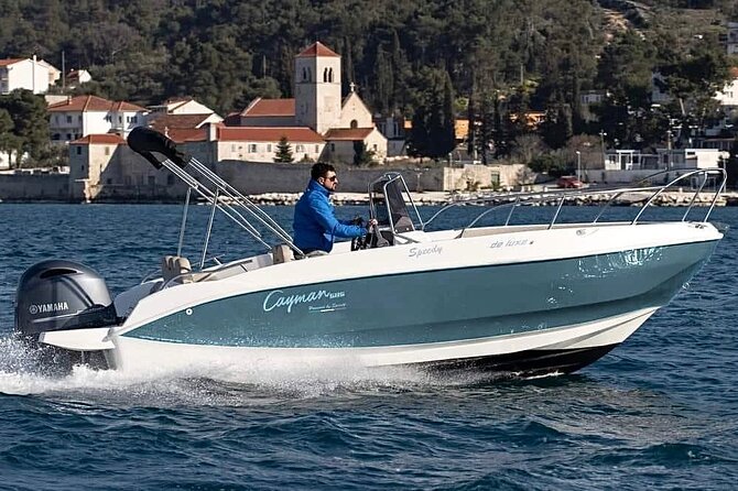 Amalfi Coast Boat Rental, With or Without a Skipper - Amalfi Coast Sightseeing Opportunities