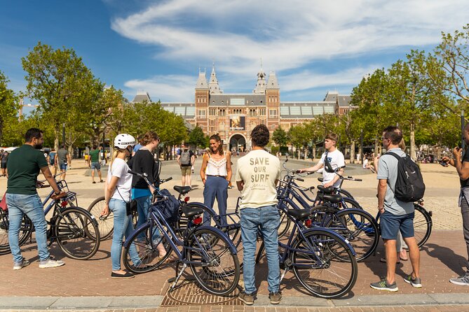 Amsterdam Small-Group Bike Tour With Canal Cruise, Drinks, Cheese - Included Amenities