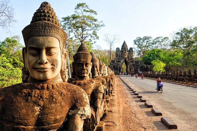 Angkor Wat Private Tour With English Speaking Driver, NO Guide - Group Size and Age Requirements