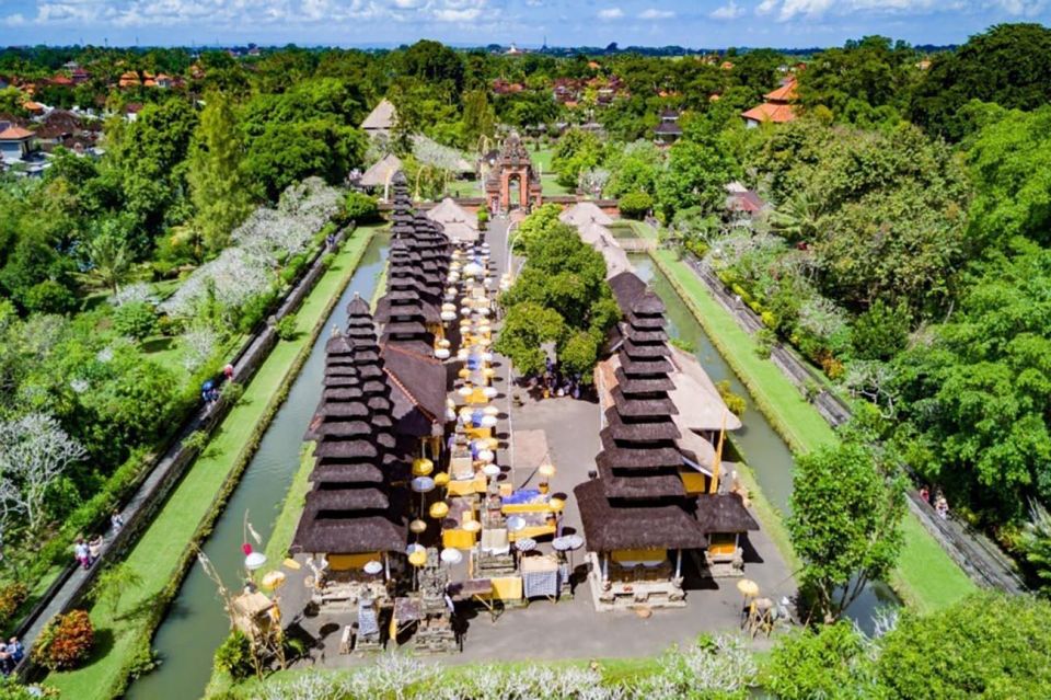 Bali: Best of Ulun Danu Bratan and Tanah Lot Temple Tour - Bedugul Highlands Experience