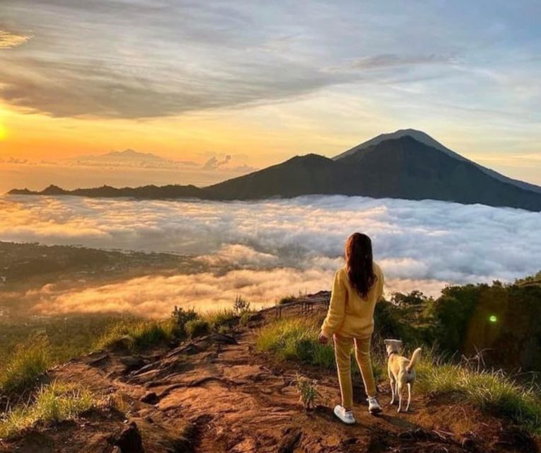 Bali: Mount Batur Sunrise Hike With Optional Hot Spring - Exploring the Crater Rim