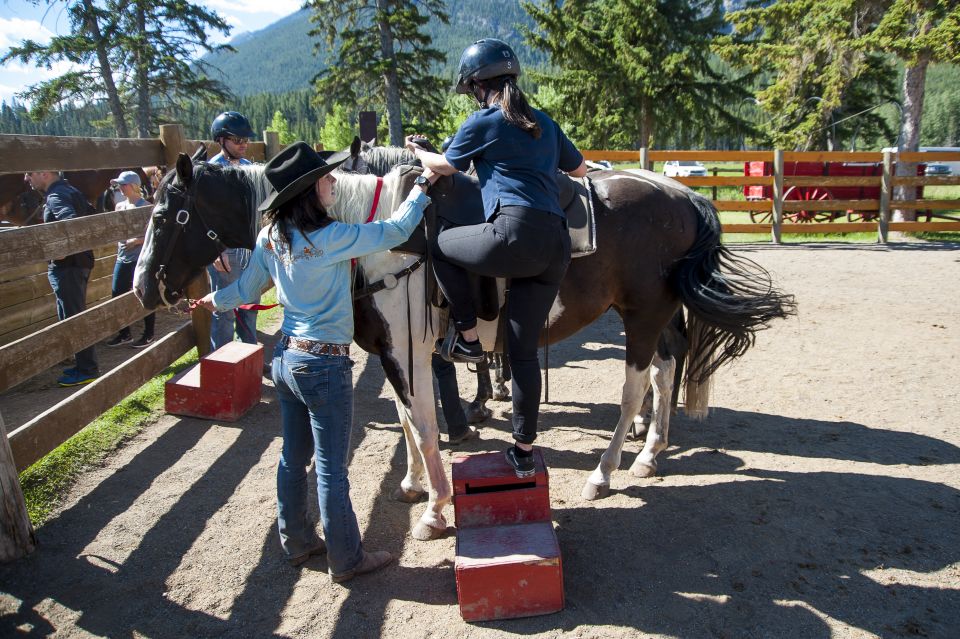 Banff: 3-Hour Bow Valley Loop Horseback Ride - Preparing for the Adventure