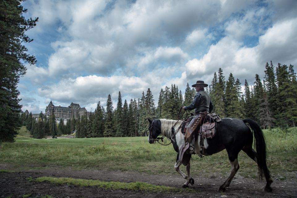 Banff: 4-Hour Sulphur Mountain Intermediate Horseback Ride - Meeting Point and Directions to the Corrals