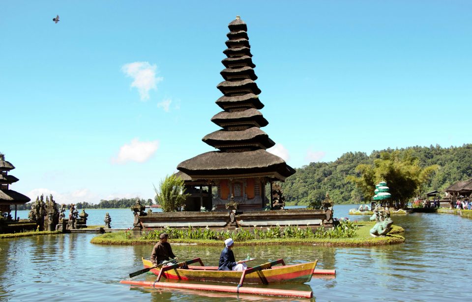 Best of Iconic Bali North West Tour - Most Scenic Site - Ulun Danu Beratan Temple