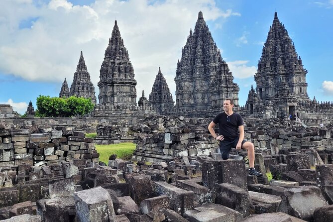 Borobudur Temple Climb to the Top & Prambanan Temple - 1 Day Tour - Highlights of Borobudur Temple