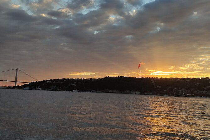 Bosphorus Sunset Cruise Tour, Feel Special On A Luxury Yacht - Expert English-Speaking Guide