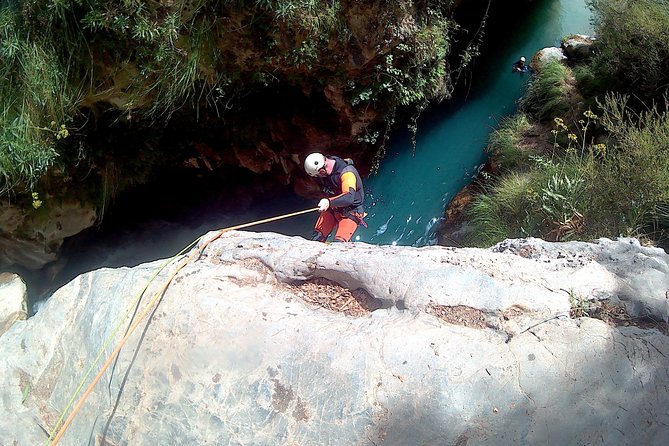 Canyoning in Andalucia: Rio Verde Canyon - Restrictions and Medical Conditions