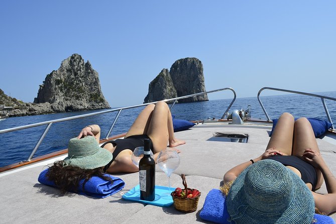 Capri Excursion in a Private Boat - Policies and Cancellation