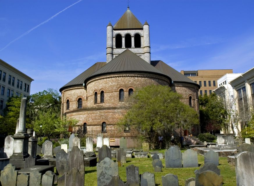 Charlestons Miracle Mile: Church and Cemetery Walking Tour - Meeting Point