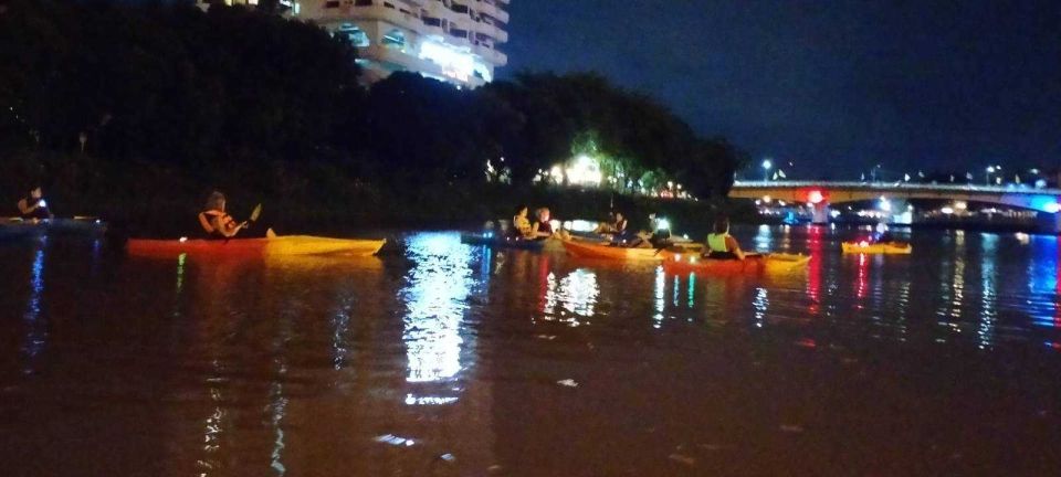 Chiang Mai: Ping River Night Kayaking Into City Center - Kayaking Through City Center