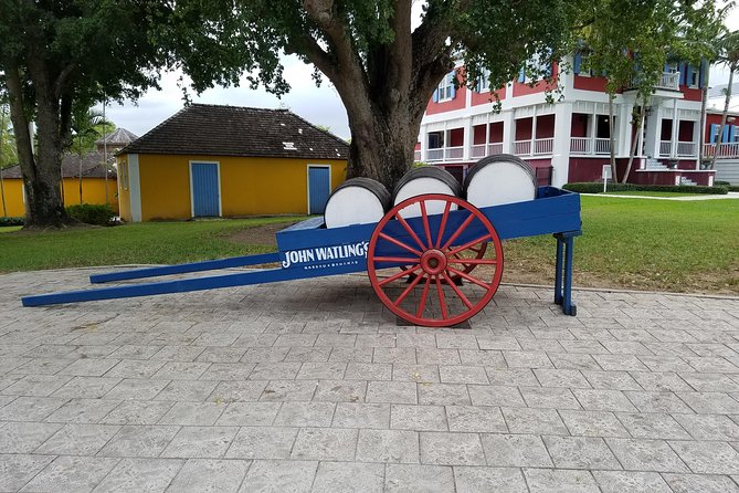 City Sight Seeing With Wine, Rum Cake and Conch Fritter Samples - Local Cuisine Sampling