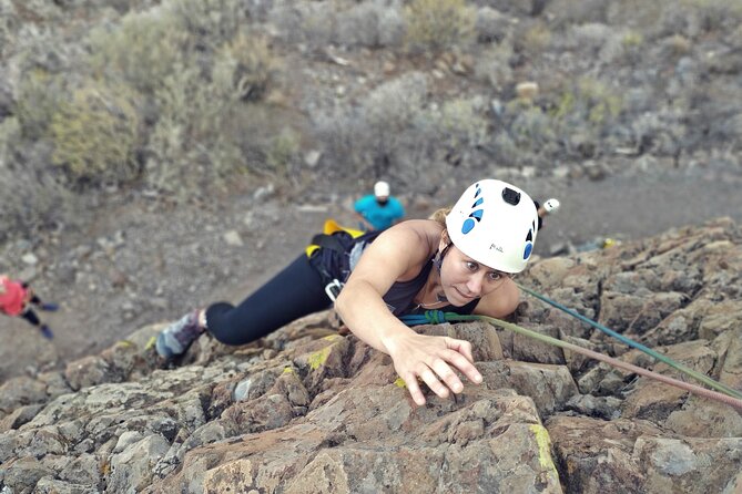 Climbing + Zipline + via Ferrata + Cave. Adventure Route in Gran Canaria - Contact Information