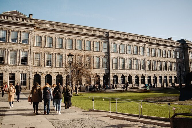 Dublin in a Day: Book of Kells, Guinness, Distillery & Castle - Discovering Irish Whiskey