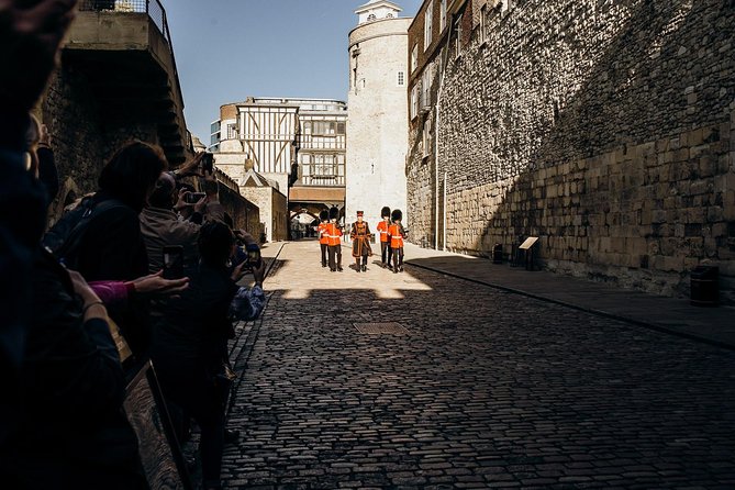 Early Access Tower of London Tour With Opening Ceremony & Cruise - Additional Tour Details