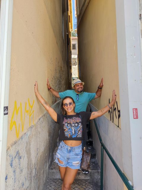 Excursion in the City of Lisbon in a Panoramic Classic Tuktuk - Tour Pick-up Locations