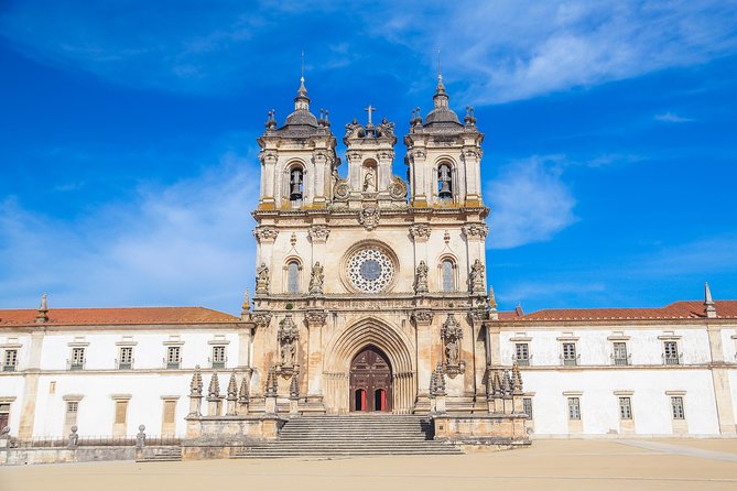 Fátima, Batalha, Alcobaça, and Óbidos Full Day Private Tour From Lisbon - Tour Inclusions