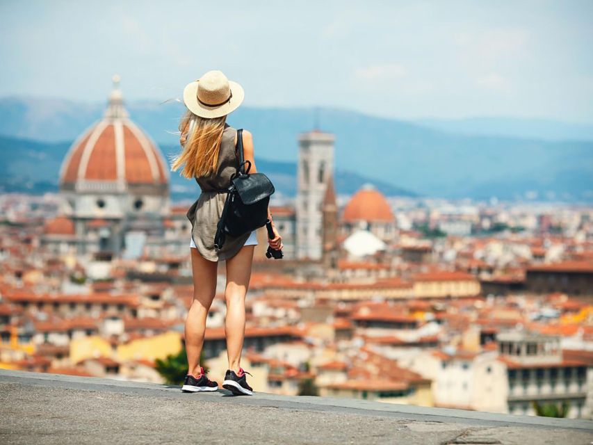 Florence Revealed: Guided Walking Adventure! - Piazza Della Repubblica and Signoria