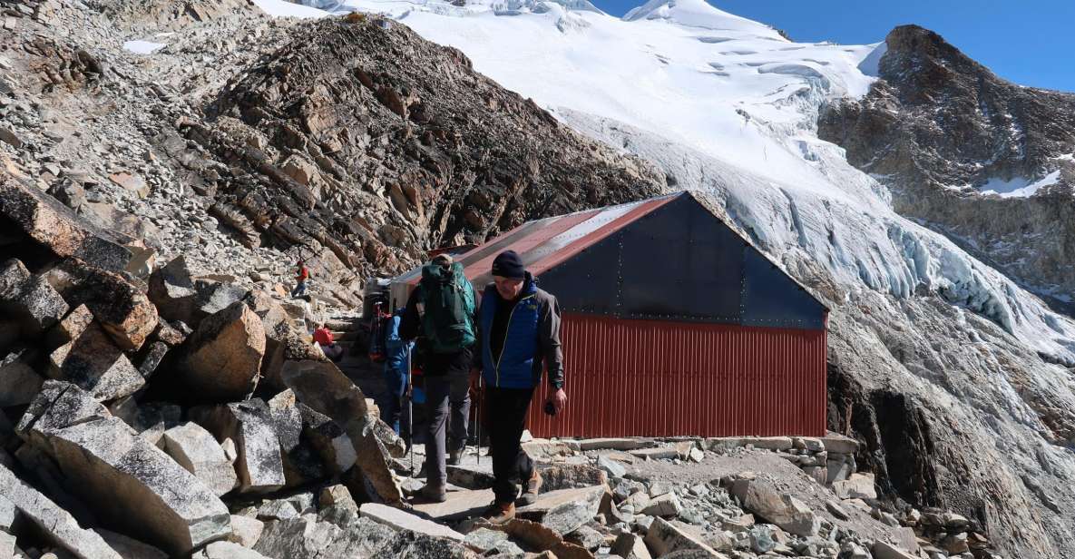 From La Paz: Huayna Potosi 2-Day Climbing Trip - Guide Ratio and Tipping