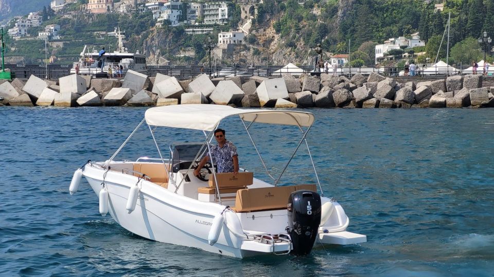 From Pompeii: Full Day Capri Private Boat Trip With Drinks - Activity Inclusions