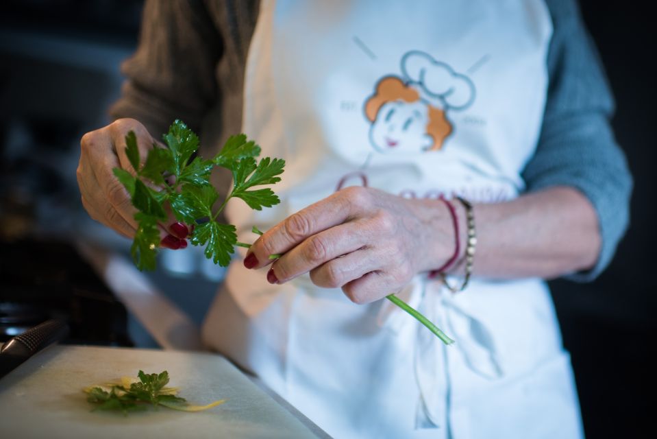 Gubbio: Authentic Cooking Class at a Locals Home - Tasting Italian Dishes