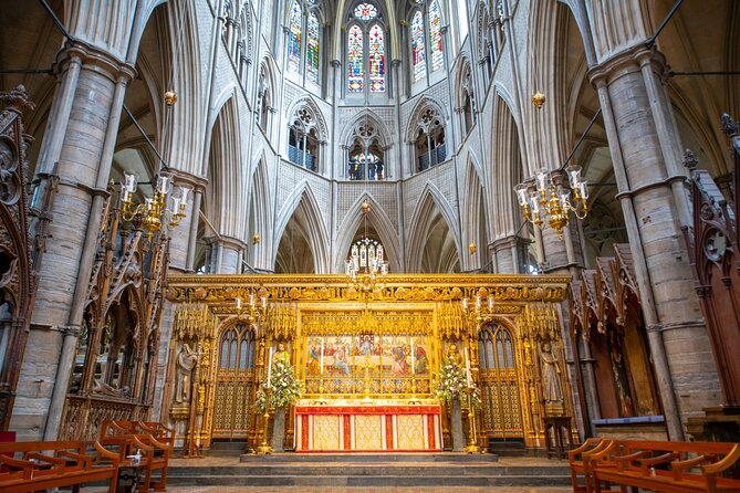 Guided Tour of London Westminster Abbey, Big Ben, Buckingham - Luggage and Pets Policy