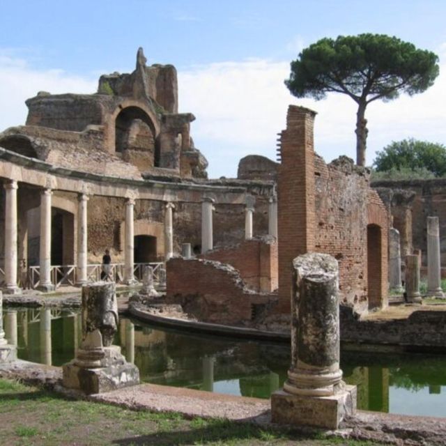 Hadrians Villa in Tivoli - Private Tour From Rome - Not Included