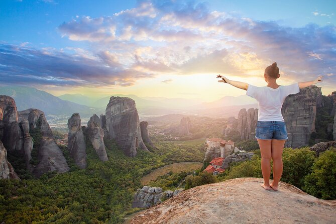 Half-Day Meteora Cultural Tour From Kalambaka Train Station - Exploring Kalambaka Viewpoint