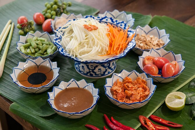 Hands-on Thai Cooking Class & Market Tour in Sukhumvit - Class Size and Capacity