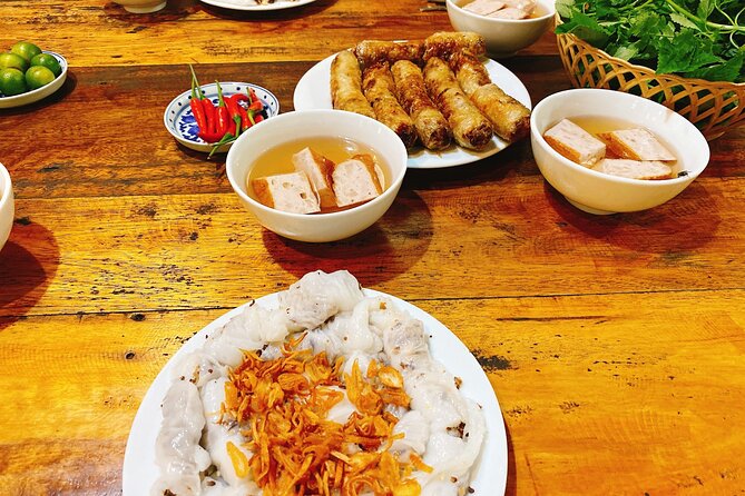 Hanoi: 7 Tasting Street Food Walking Tour and Train Street - Cancellation Policy