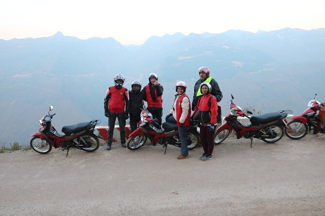 High Quality Small Group With Easy Riders 3 Day + Private Room - Booking and Confirmation