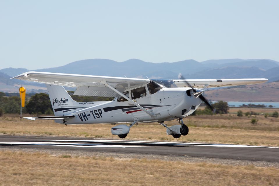 Hobart: Introductory Flying Lesson - Booking Information