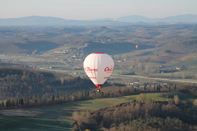 Hot Air Balloon Flight Over Tuscany From Siena - Expert Crew and Safety Procedures