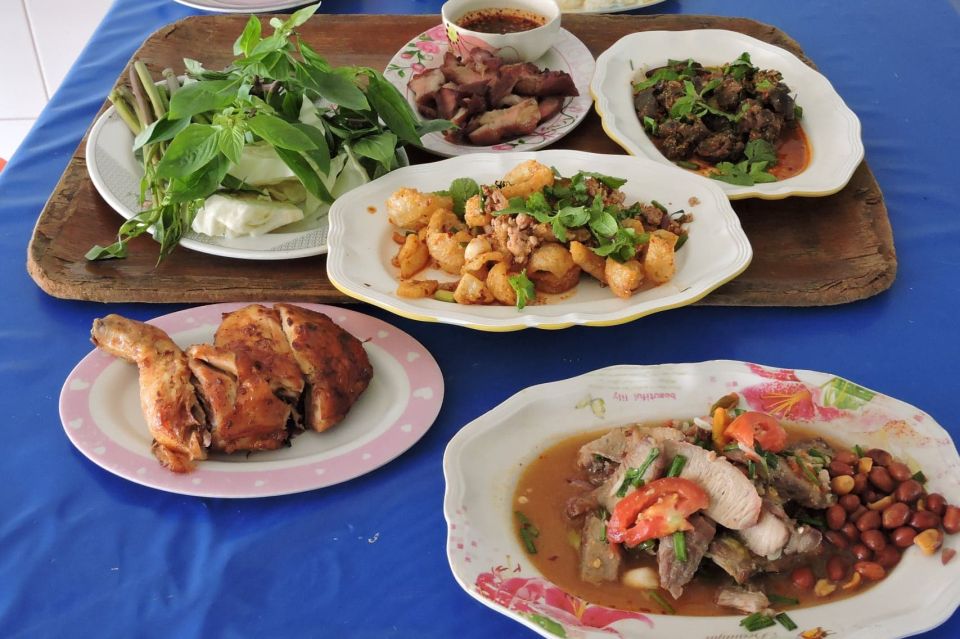 Hua Hin: Eat Like a Local Thai Food Tour - Local Street Food Culture